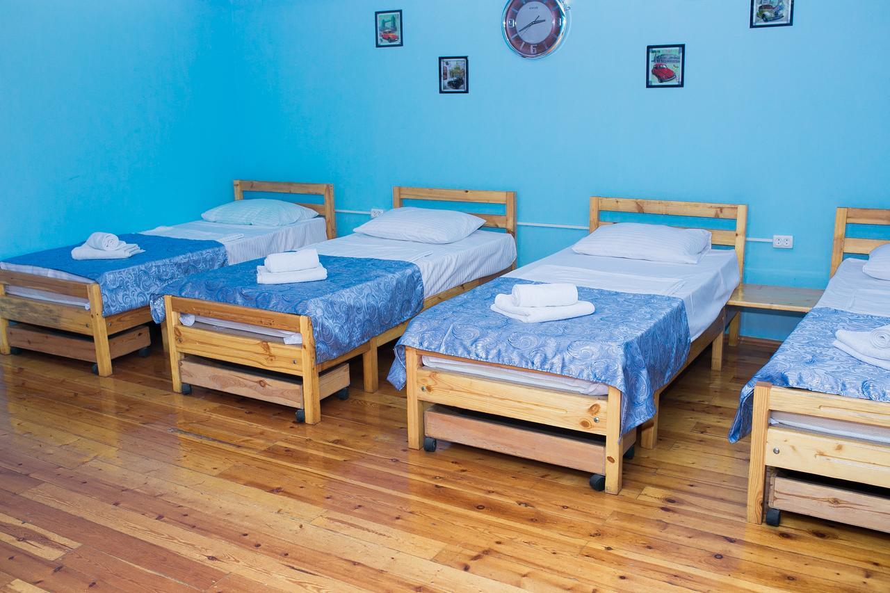 Highland Park Hostel Baky Esterno foto